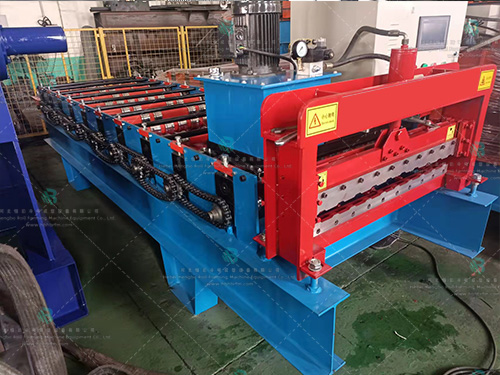 10 Peak 900 Tile Pressing Machine